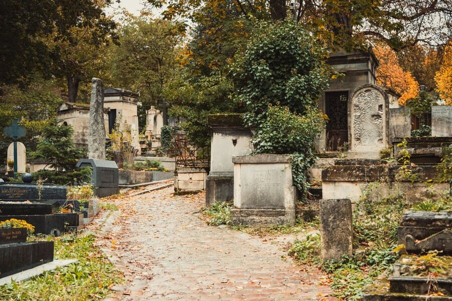 agence de détective privé à Paris 11eme arrondissement 75011 cimetière père lachaise