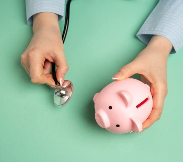 Détective privé menant une enquête de recherche de débiteur disparu – Agence Vendôme Investigation